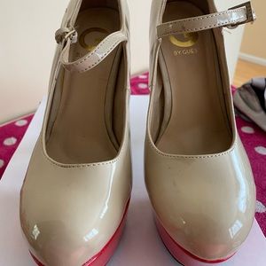 Guess Platform heels